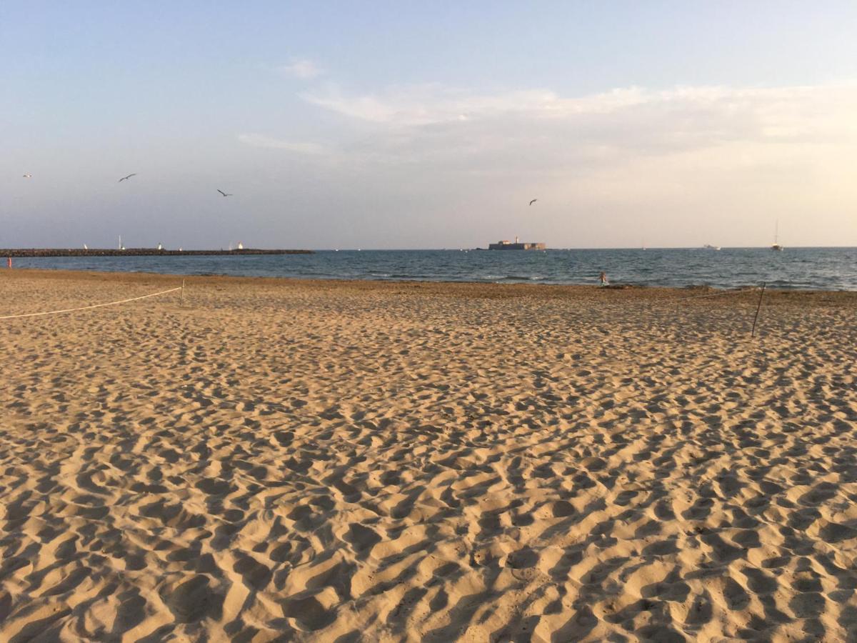 Studio Face A La Mer 4 Couchages - Gratuits Piscine Tennis Et Un Parking Prive Rare Et Tres Utile - Vue Magnifique Sur La Mer - Agreable En Toutes Saisons Ile Des Pecheurs - La Brigantine - Emplacement Et Vue Rares Au Cap D'Agde Exterior photo